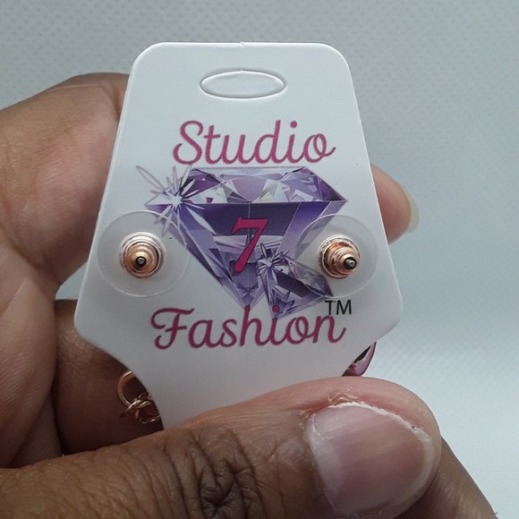 Elegant Deep Pink Opal Necklace Earring Set - Picture 6 of 7